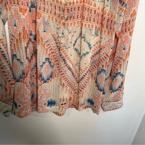 Dolan Popover Blouse Cream Geometric - Picture 6 of 14